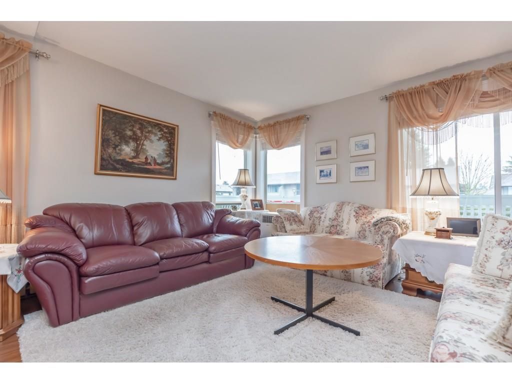 Listing Image 17