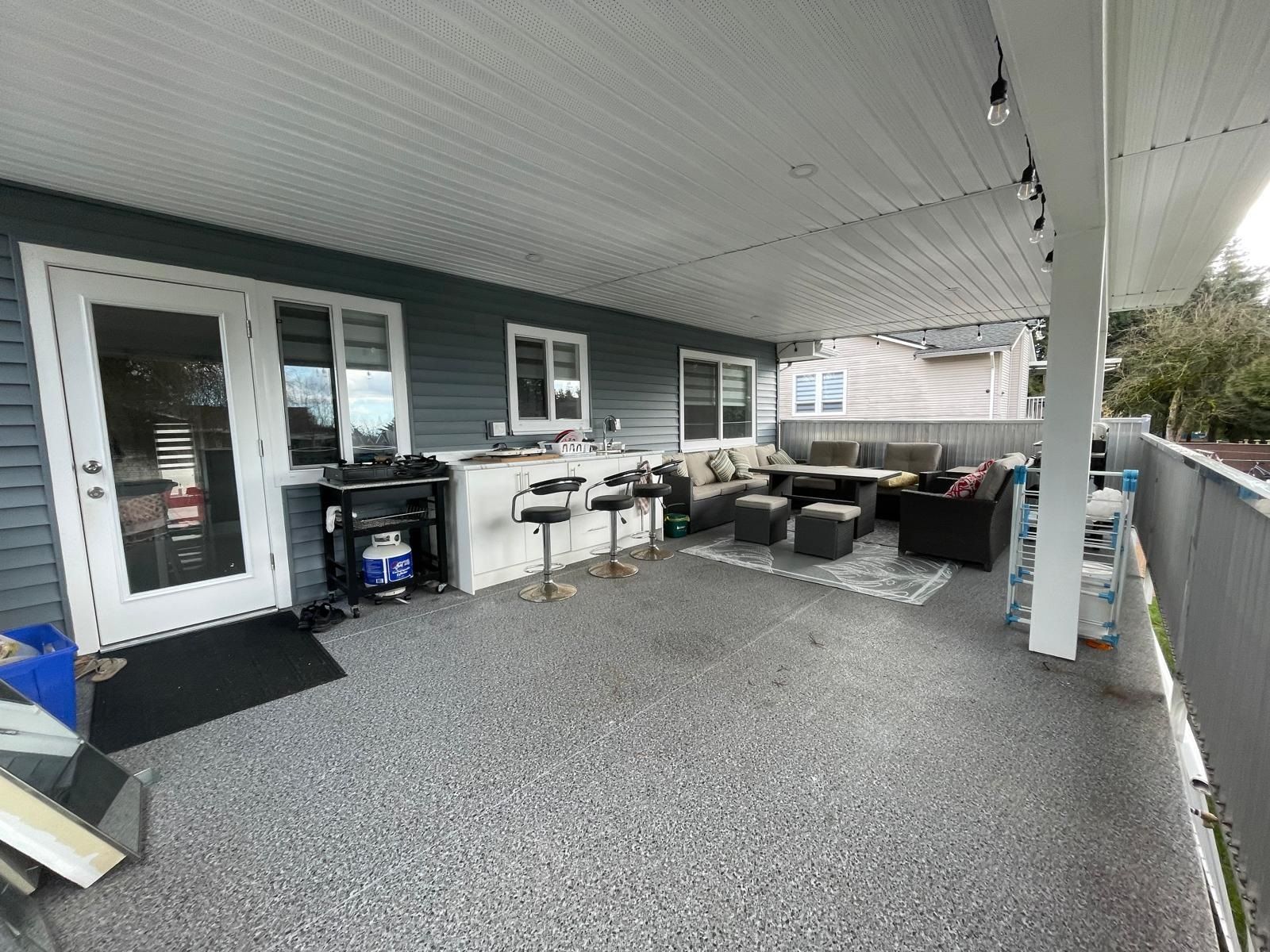 Listing Image 17