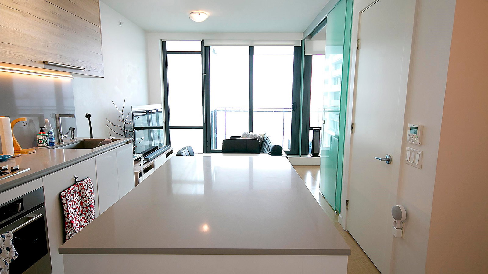 Listing Image 15