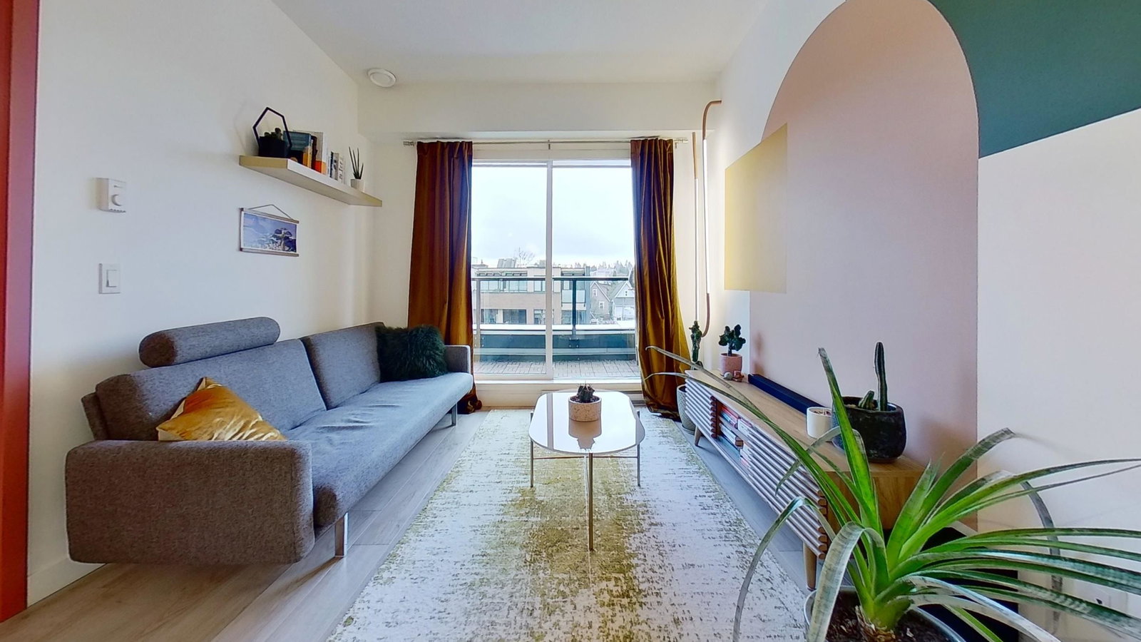 Listing Image 15