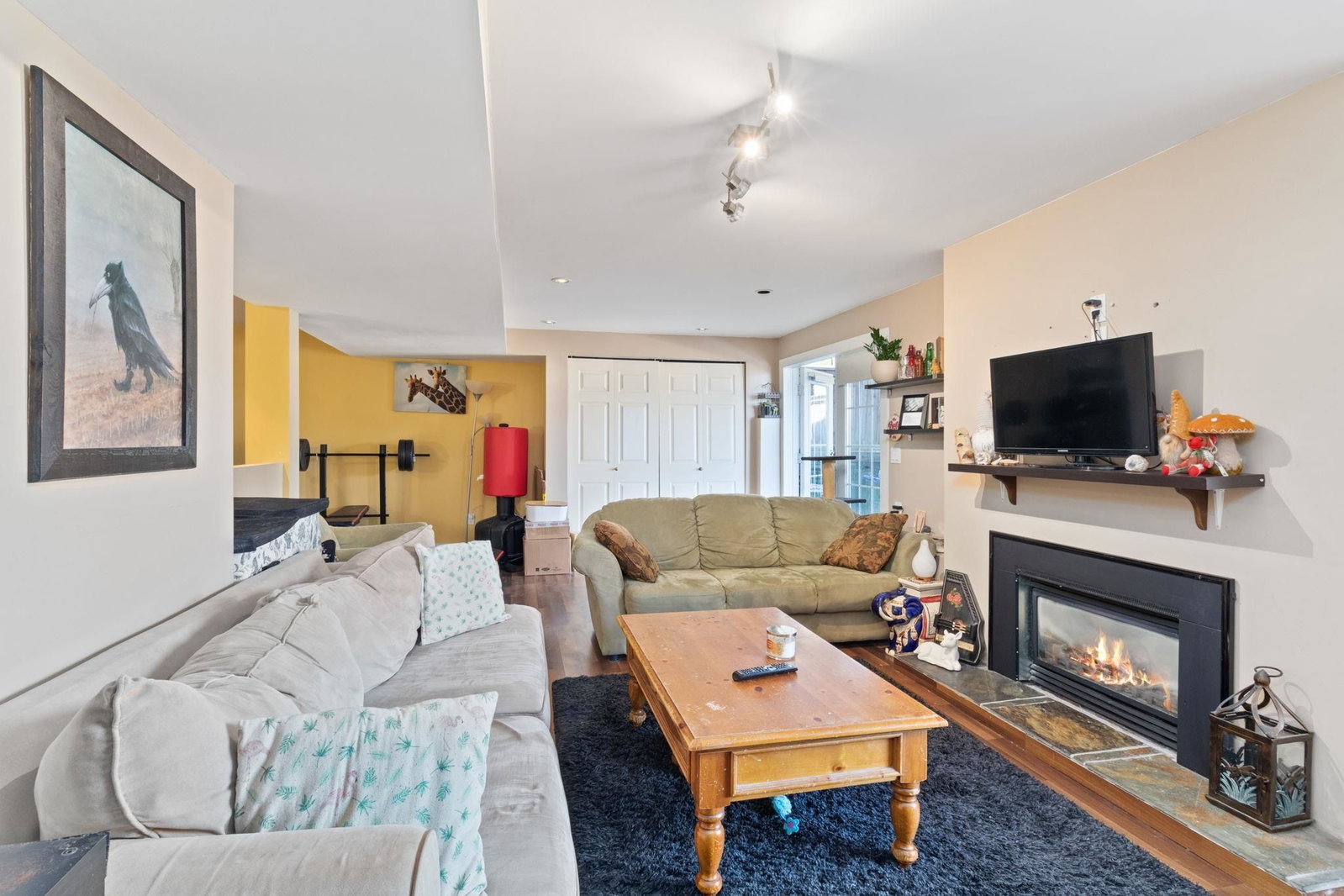 Listing Image 20