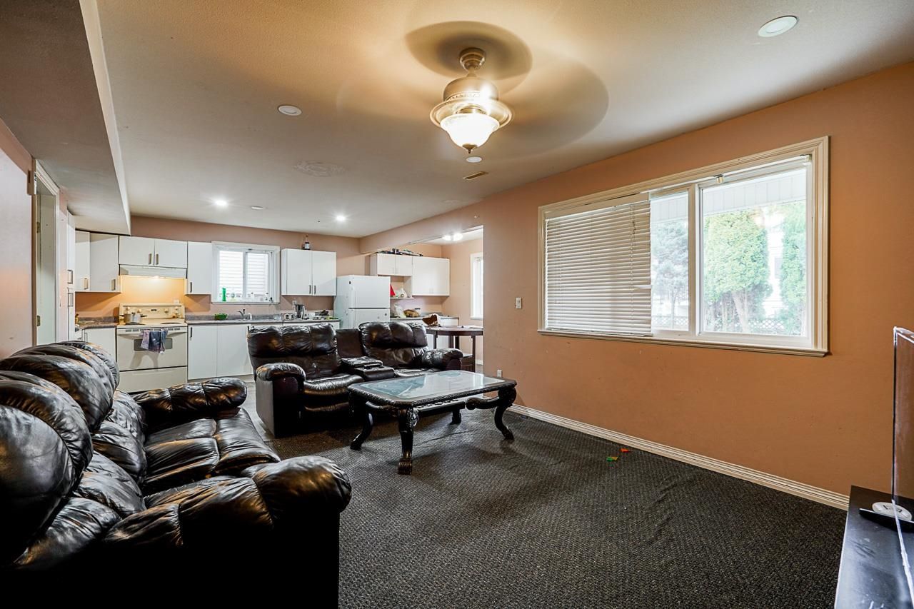 Listing Image 21