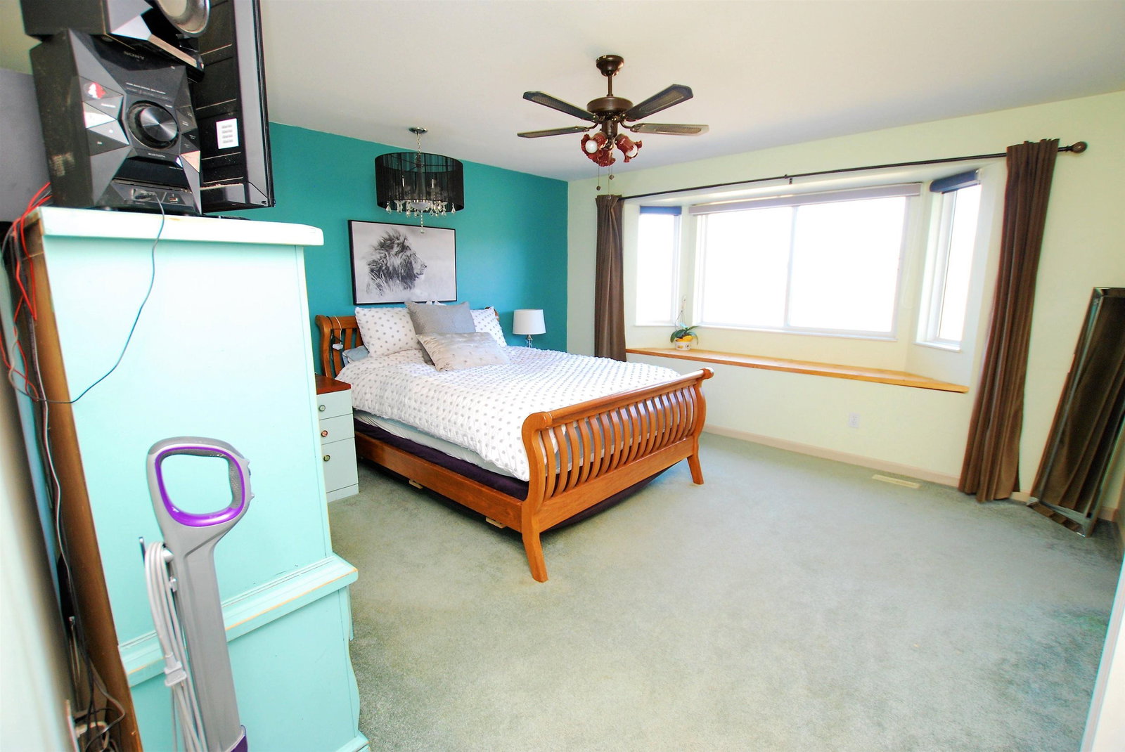 Listing Image 17