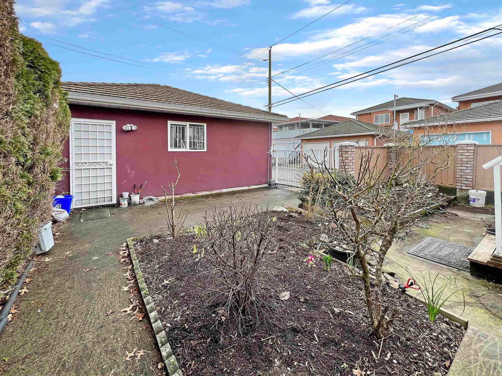 Listing Image 35