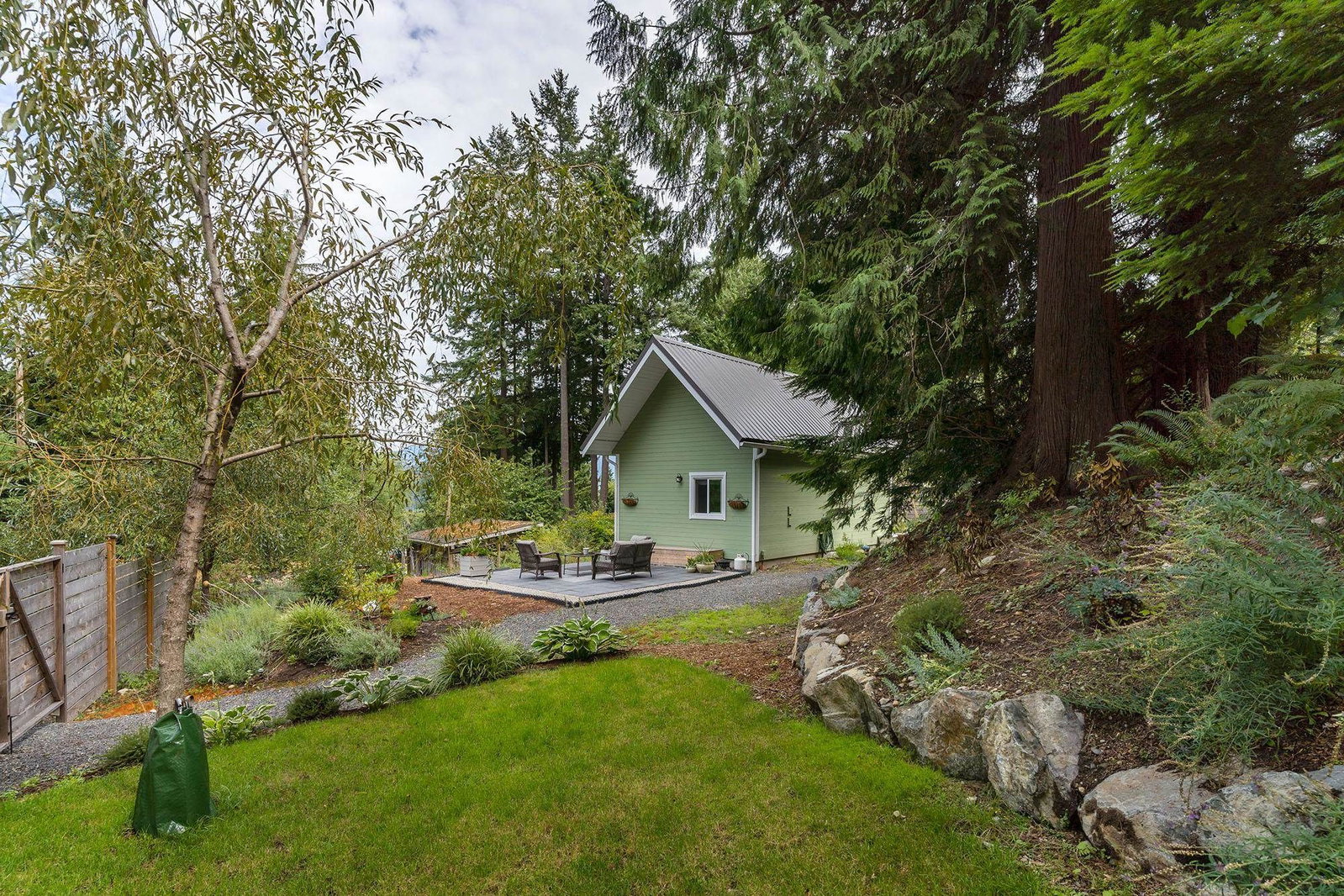 Listing Image 25