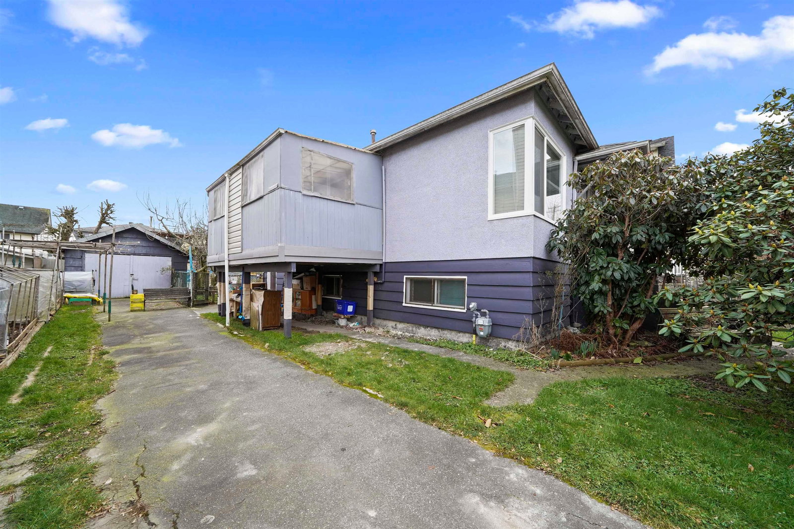 Listing Image 8