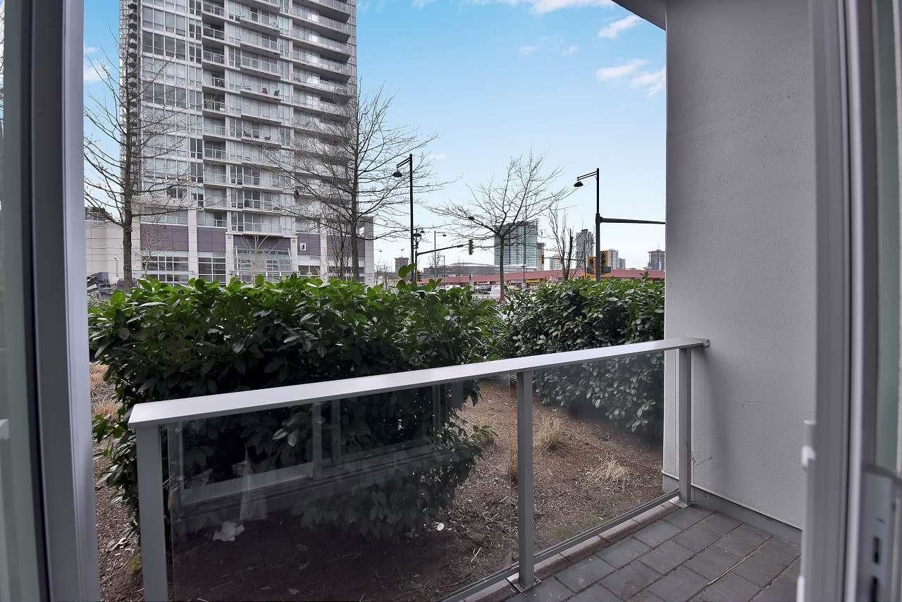 Listing Image 12
