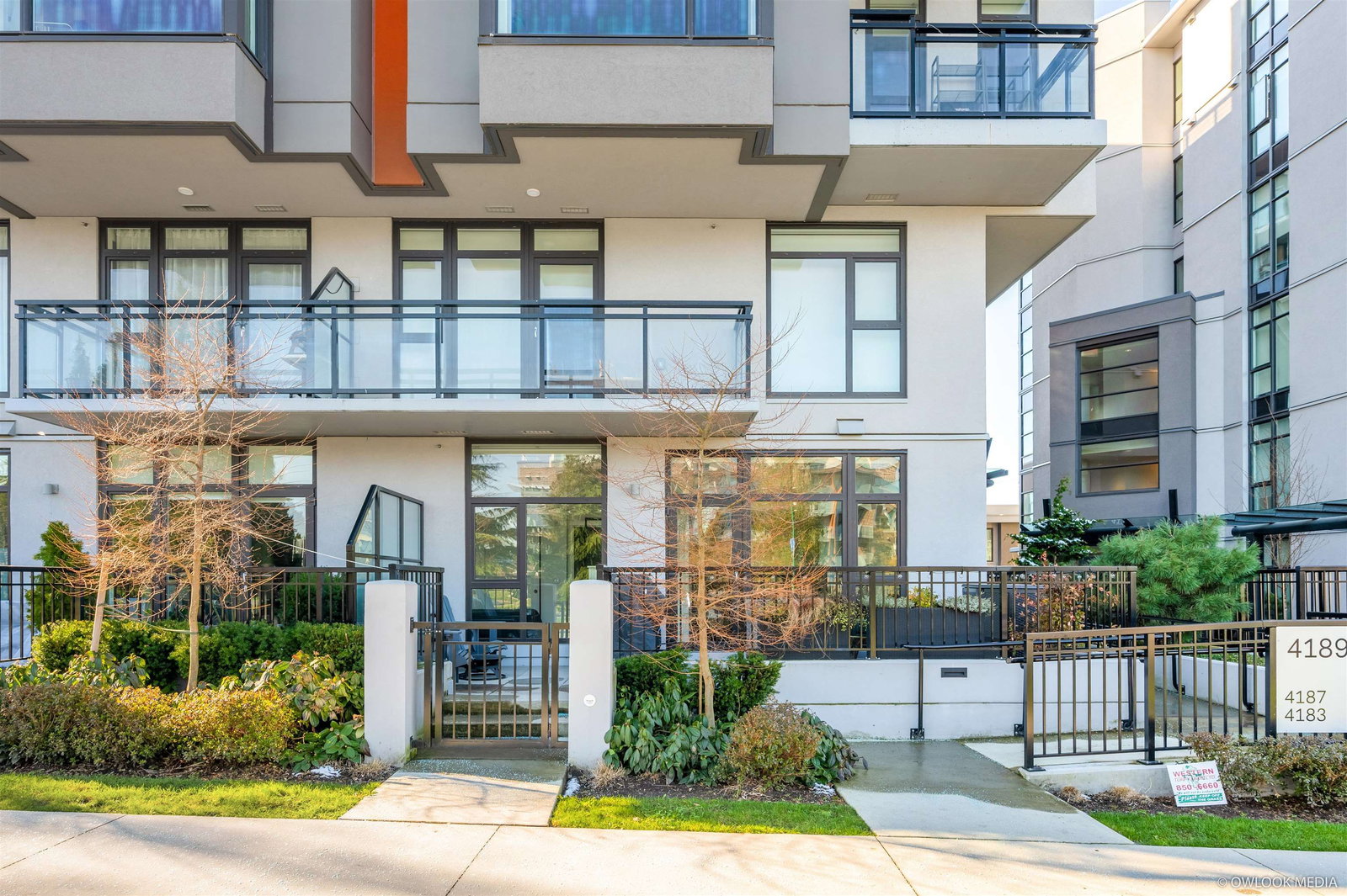 Listing Image 15