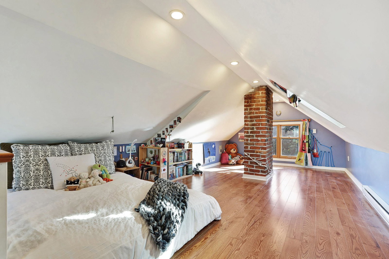 Listing Image 18