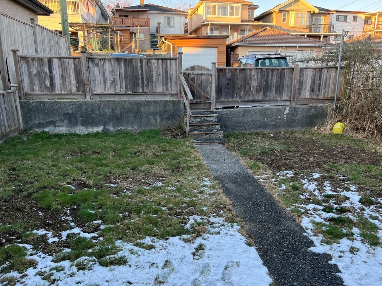 Listing Image 11