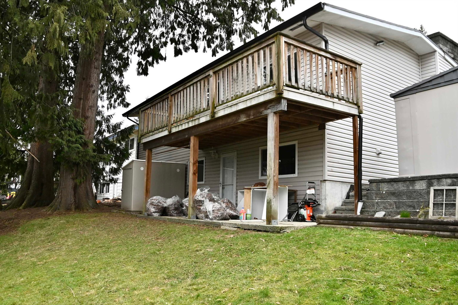 Listing Image 24