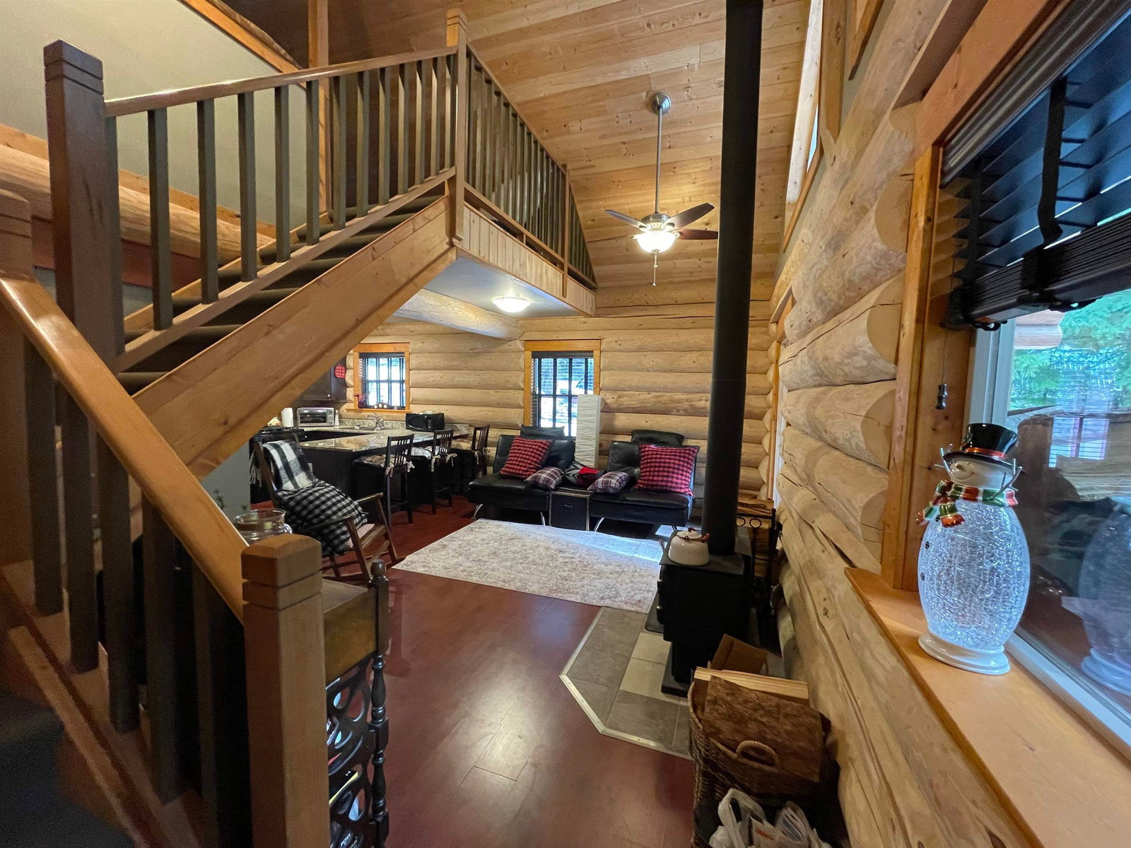 Listing Image 18