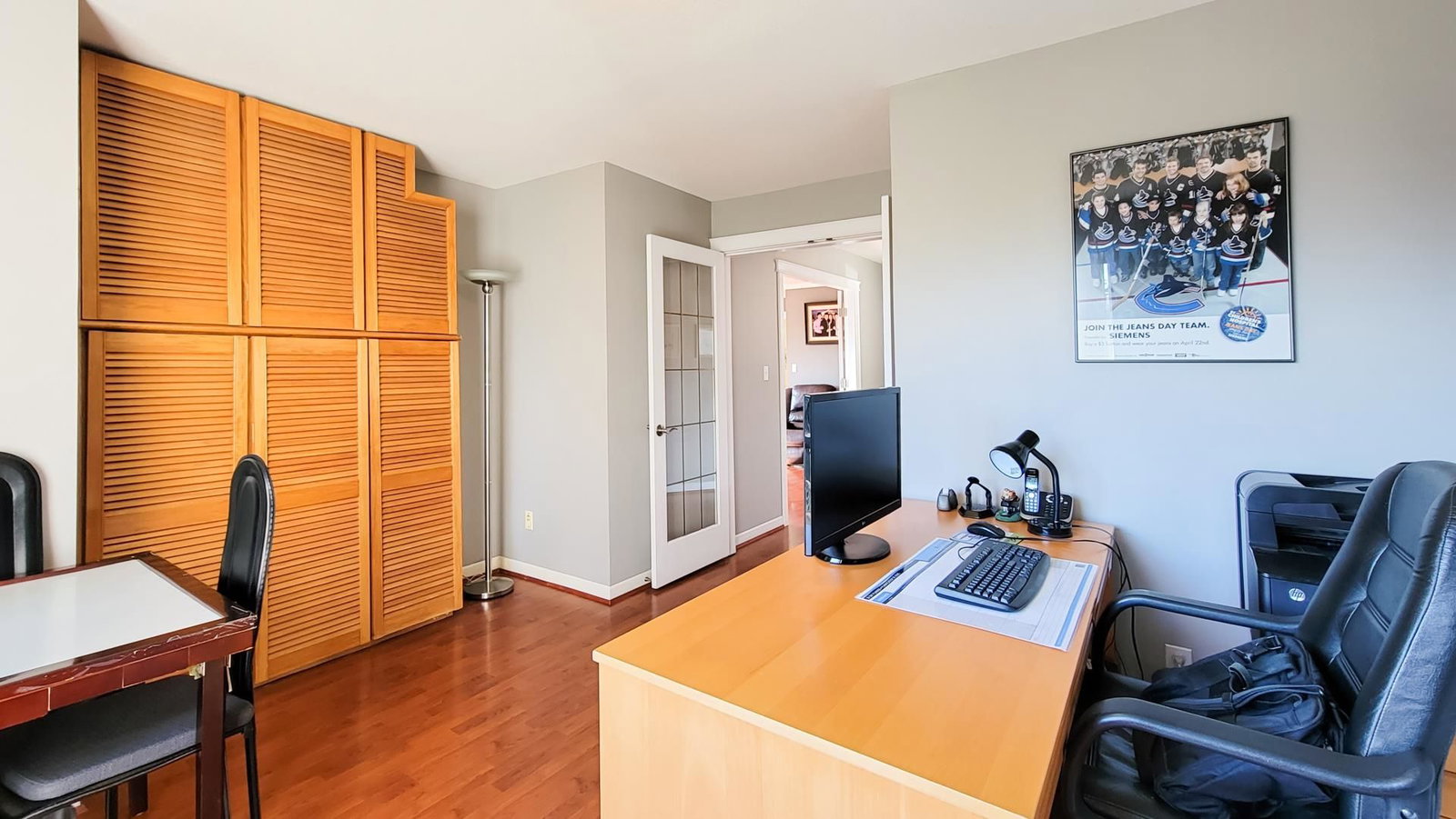 Listing Image 15