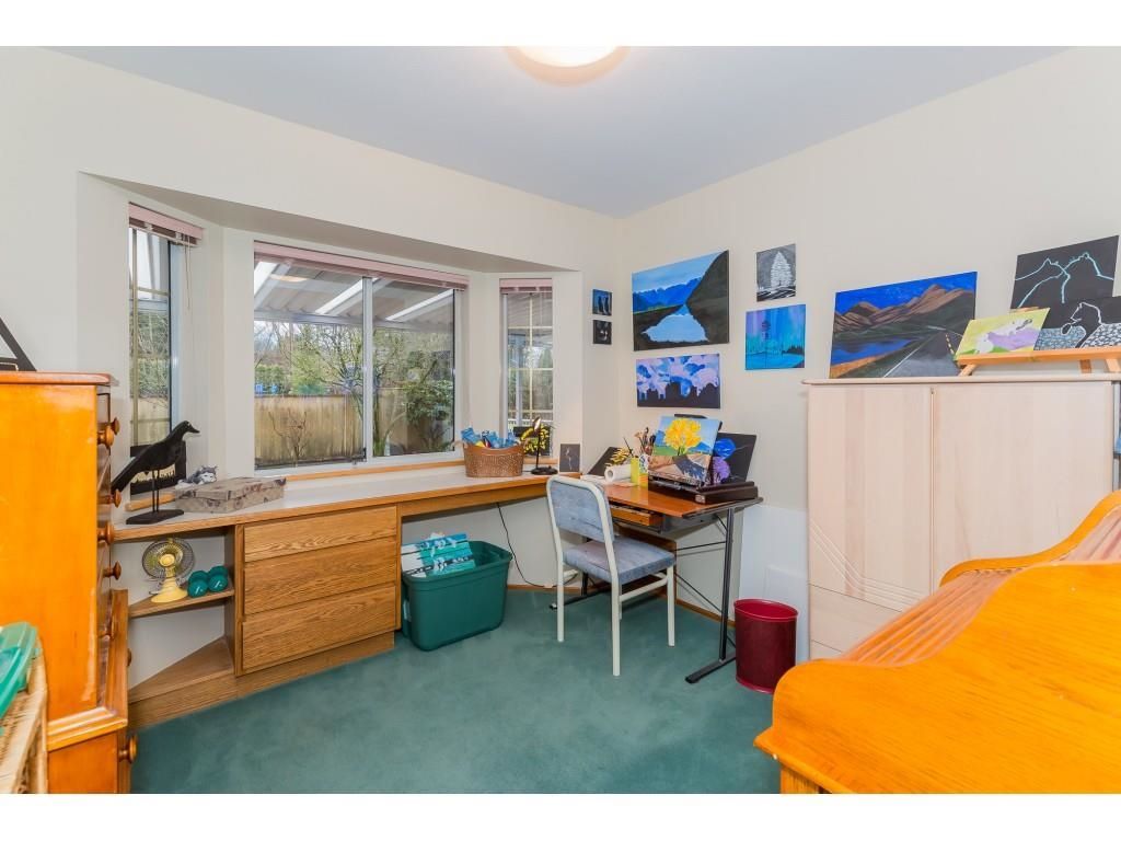 Listing Image 19