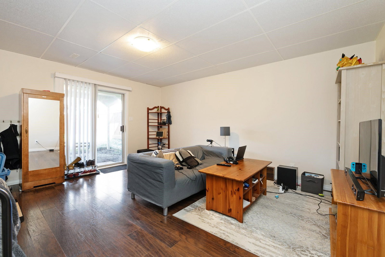Listing Image 19
