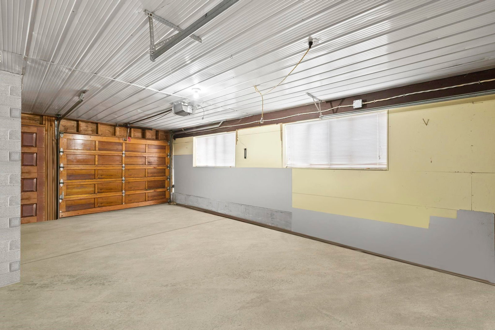 Listing Image 24