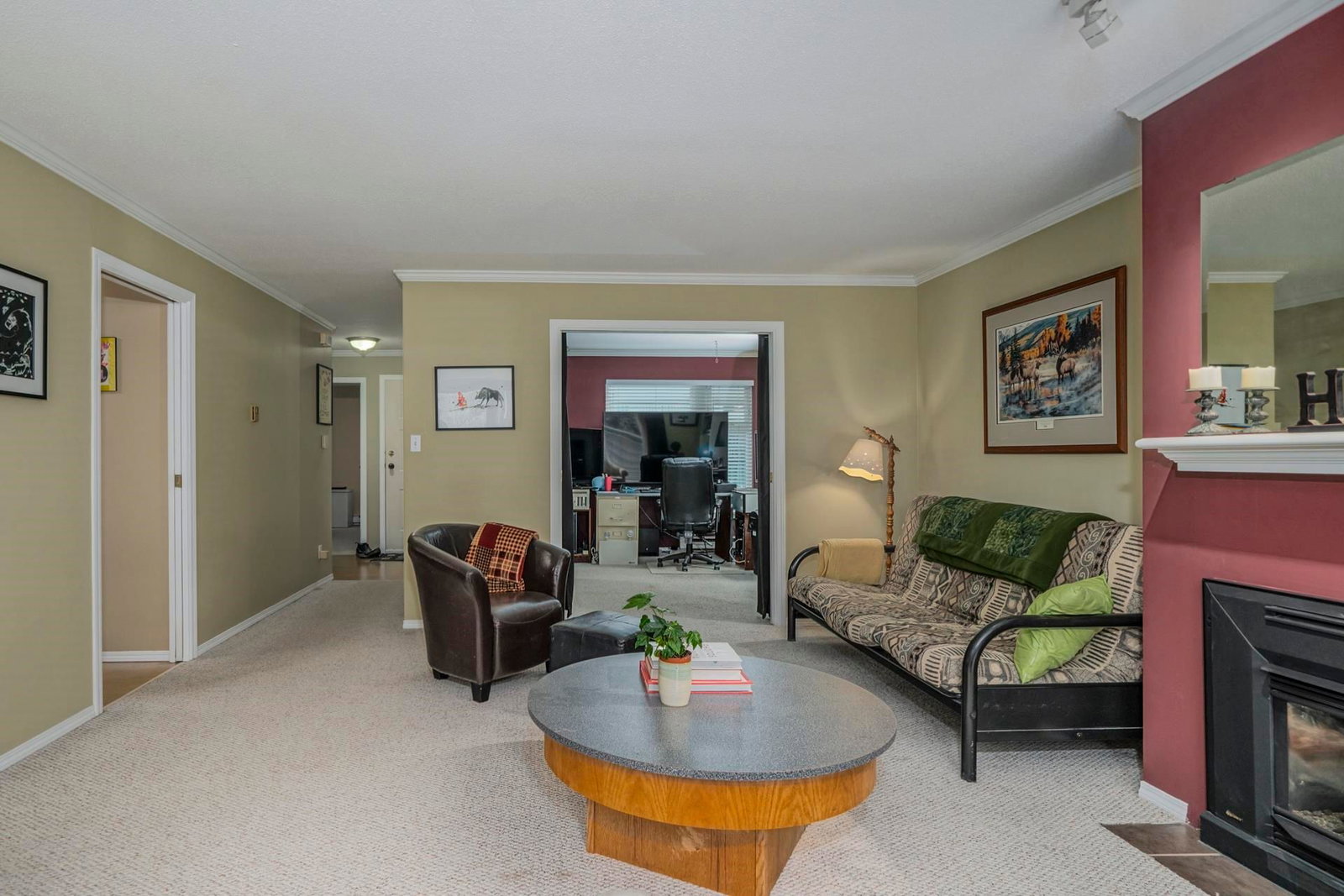 Listing Image 8