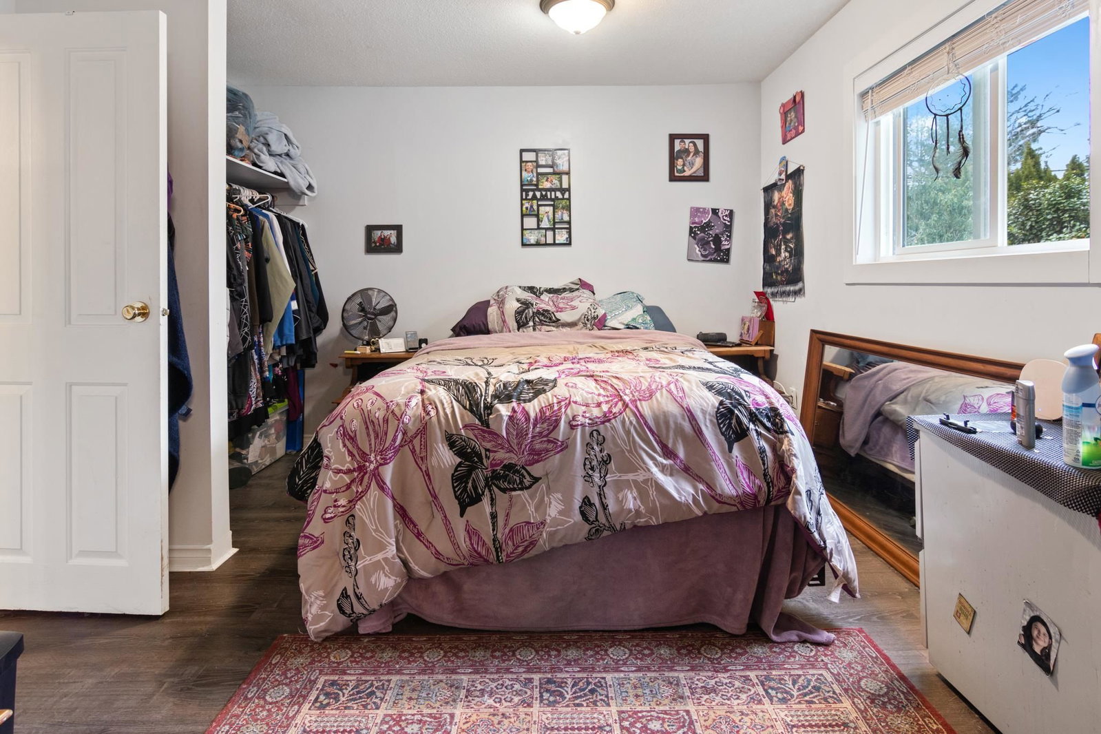 Listing Image 22