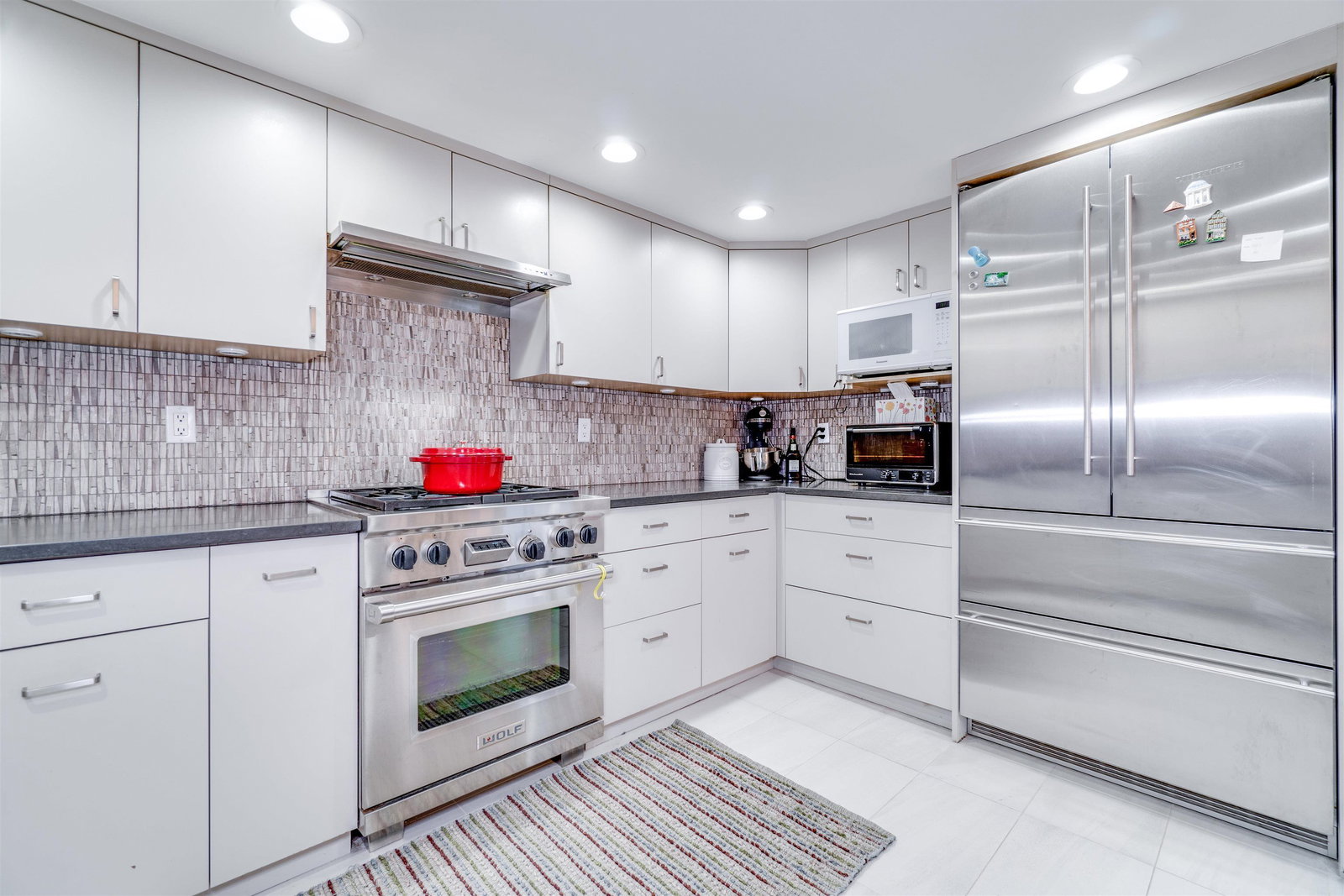 Listing Image 13