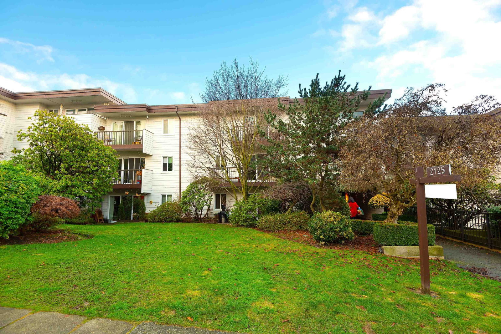 Listing Image 23