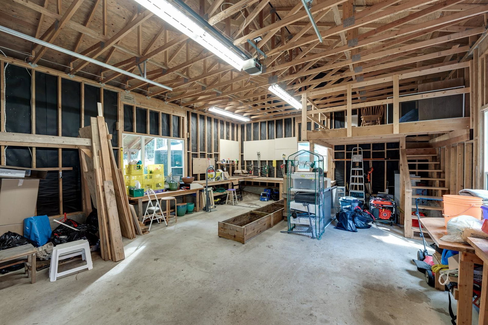 Listing Image 28
