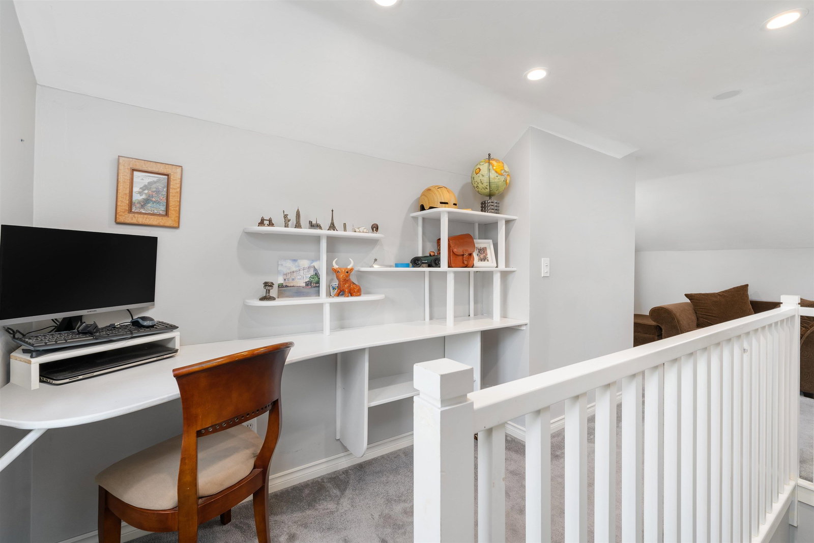 Listing Image 18