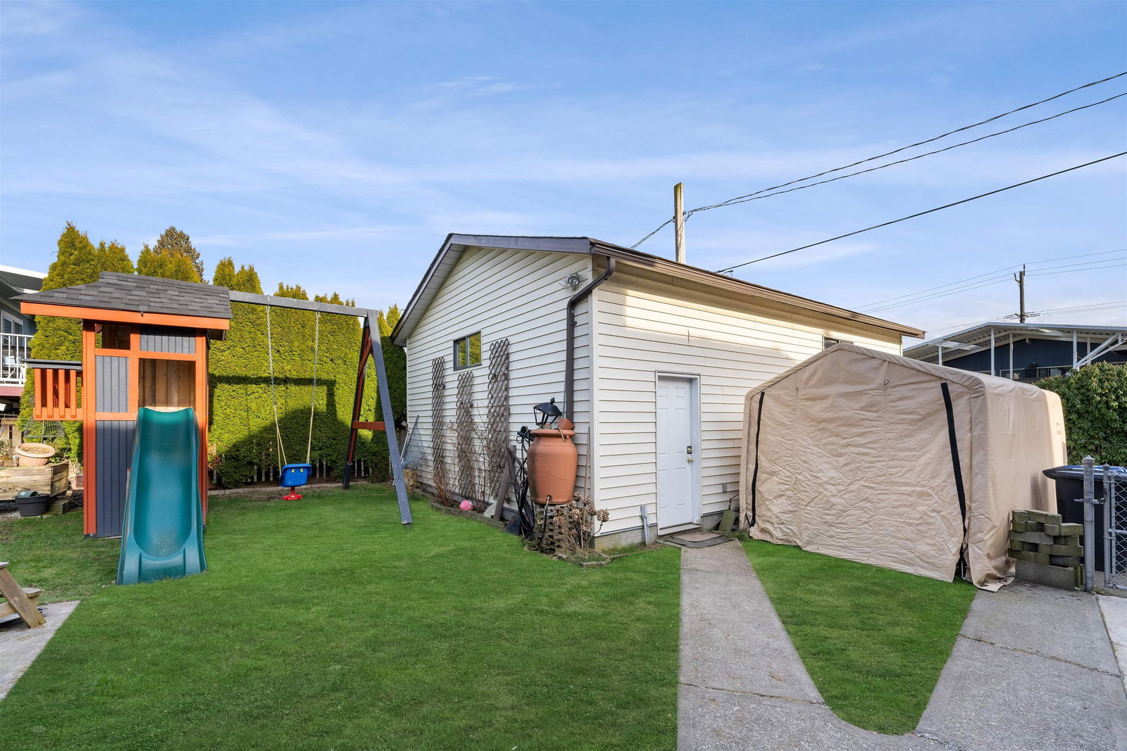 Listing Image 25
