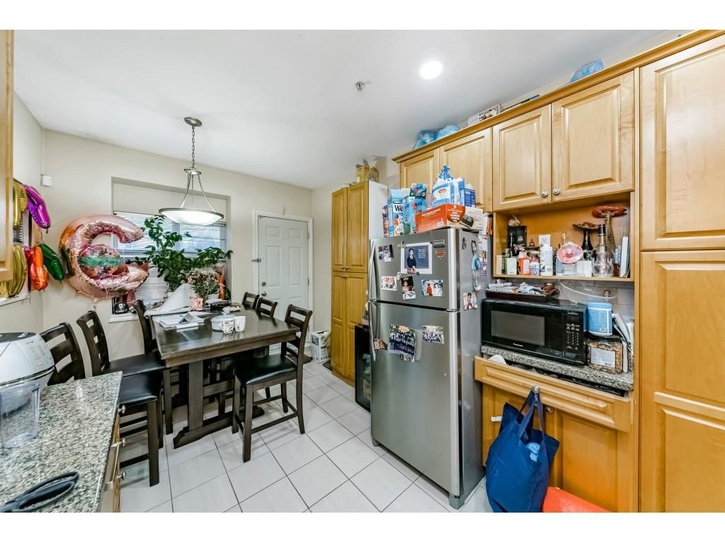 Listing Image 18