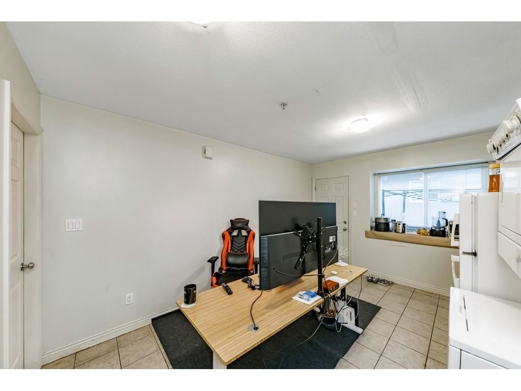 Listing Image 29