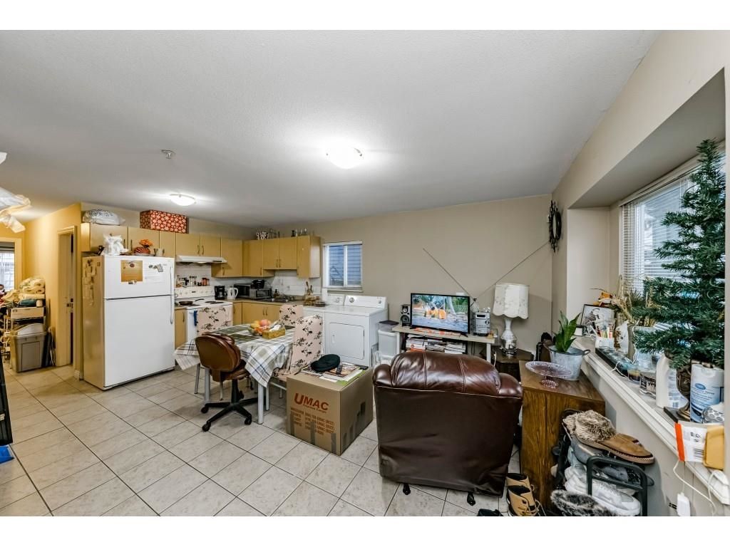 Listing Image 34