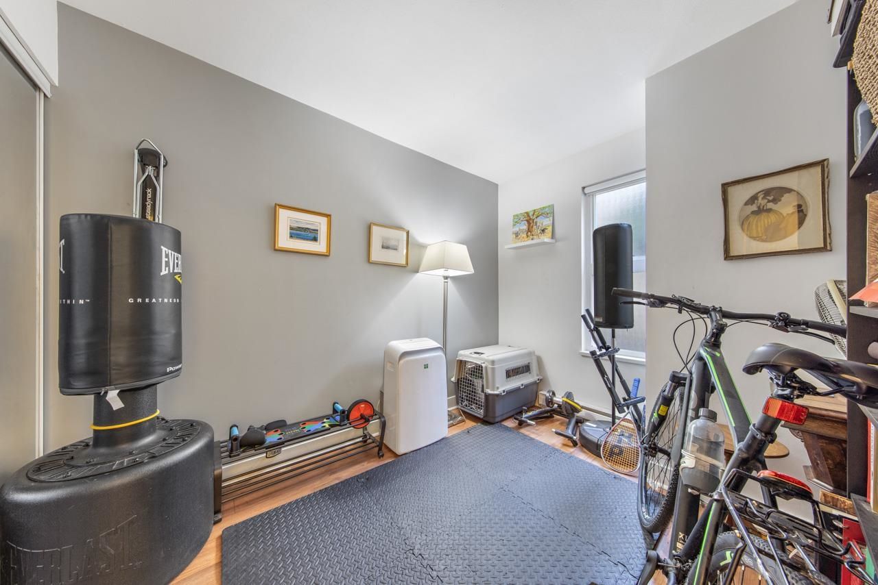 Listing Image 13