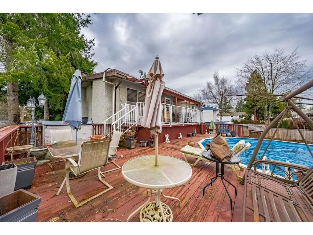 Listing Image 5