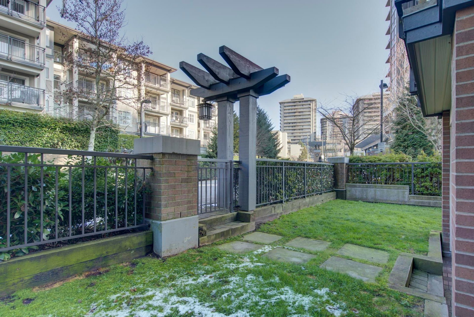 Listing Image 18