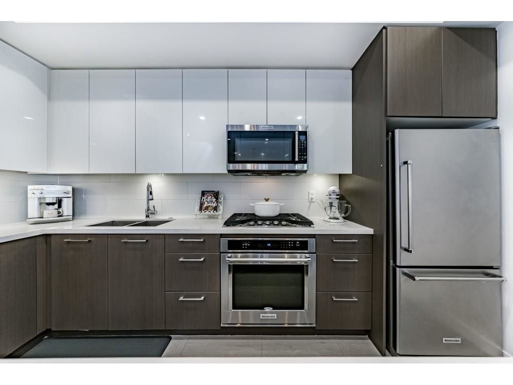 Listing Image 19