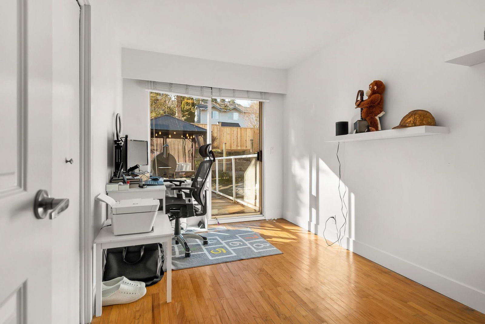 Listing Image 21