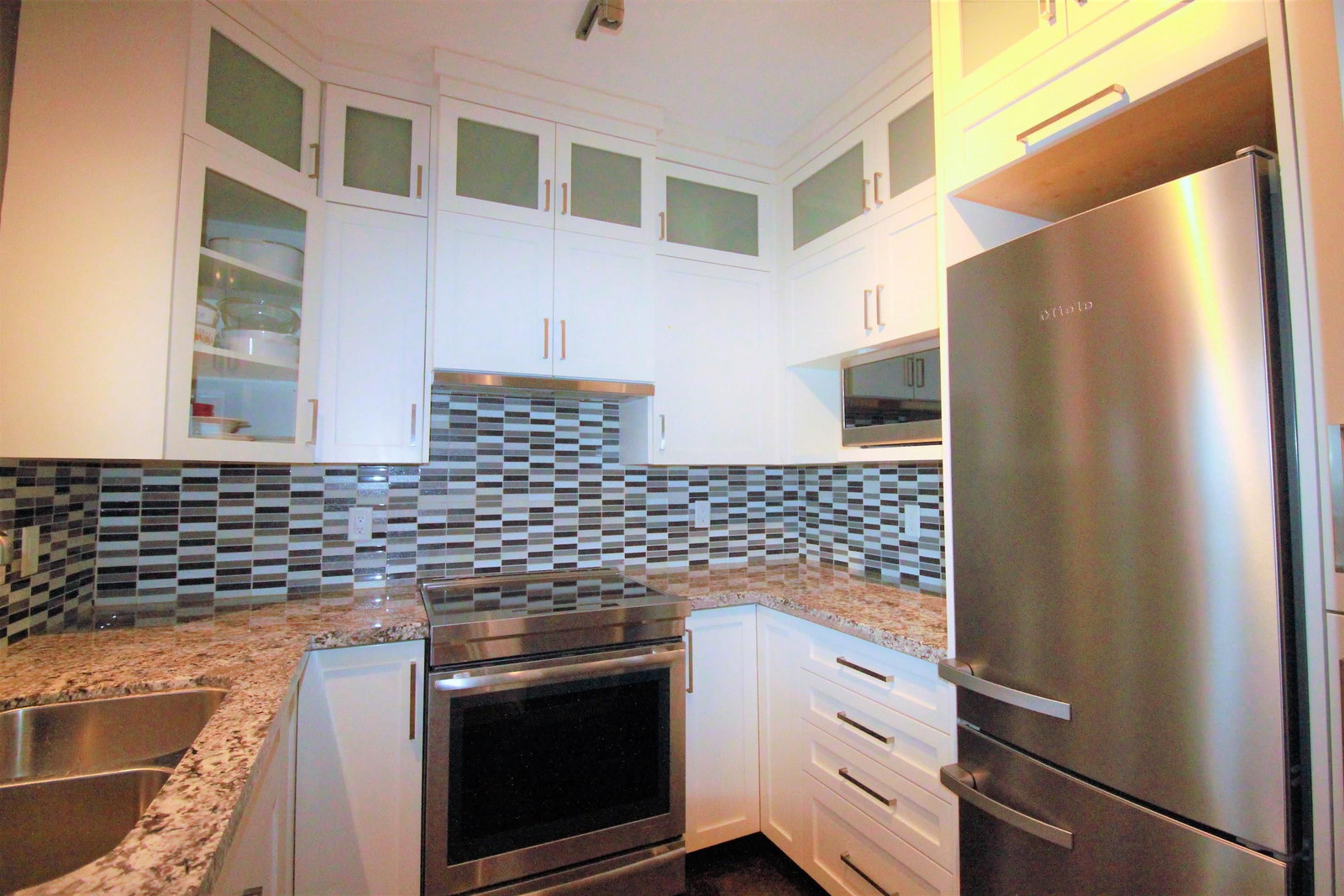 Listing Image 13