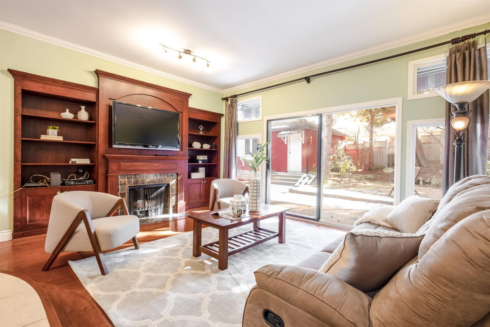 Listing Image 13