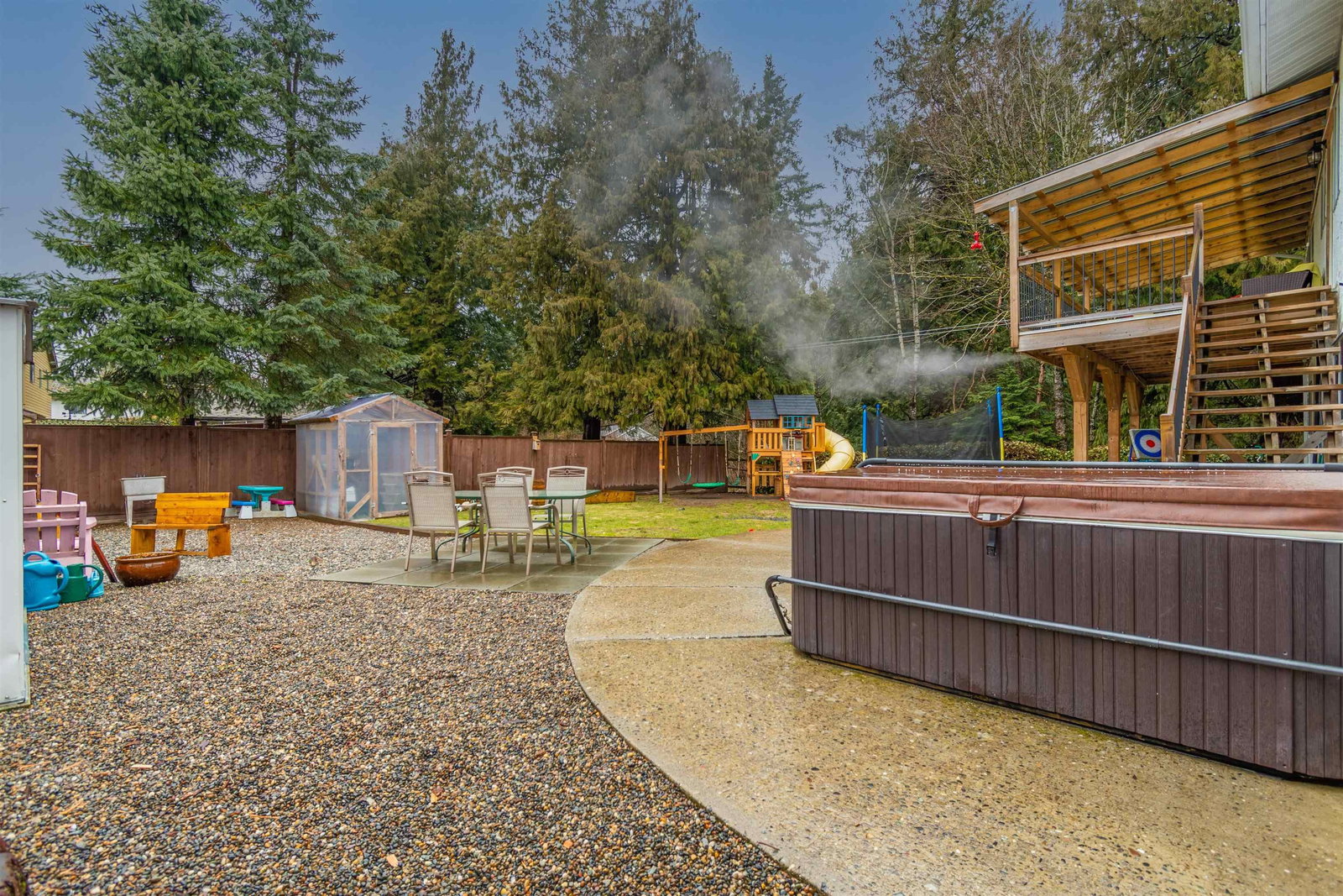 Listing Image 11