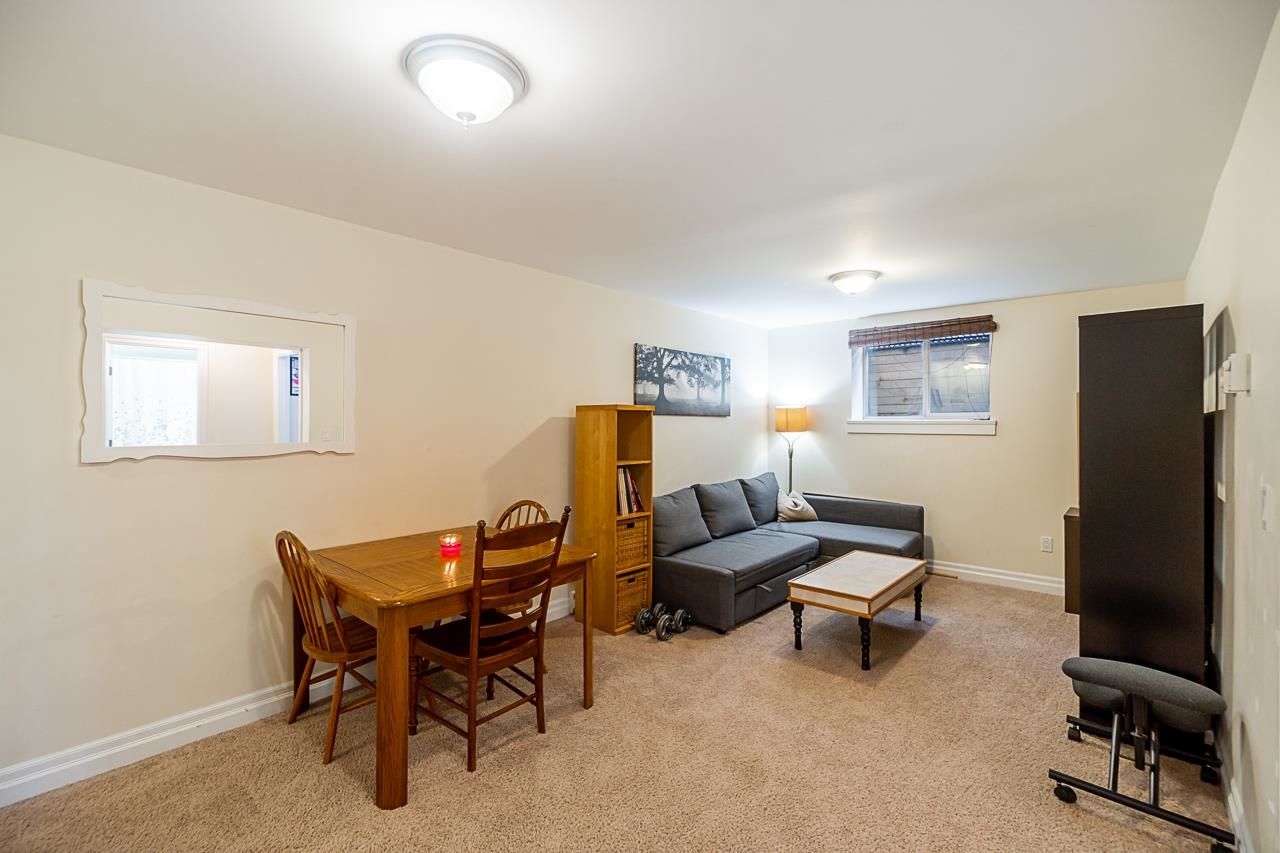 Listing Image 17