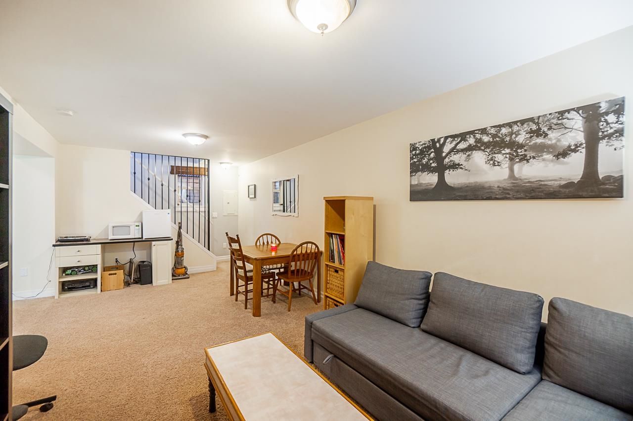 Listing Image 18