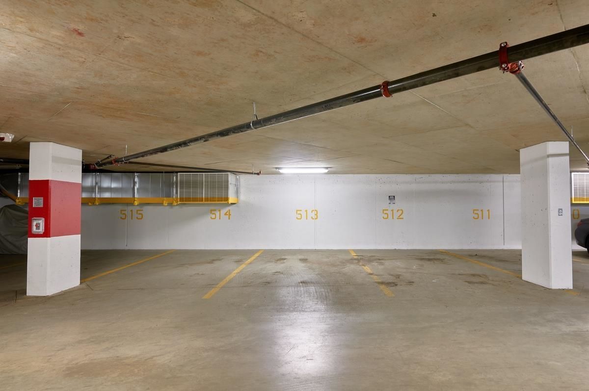 Listing Image 23