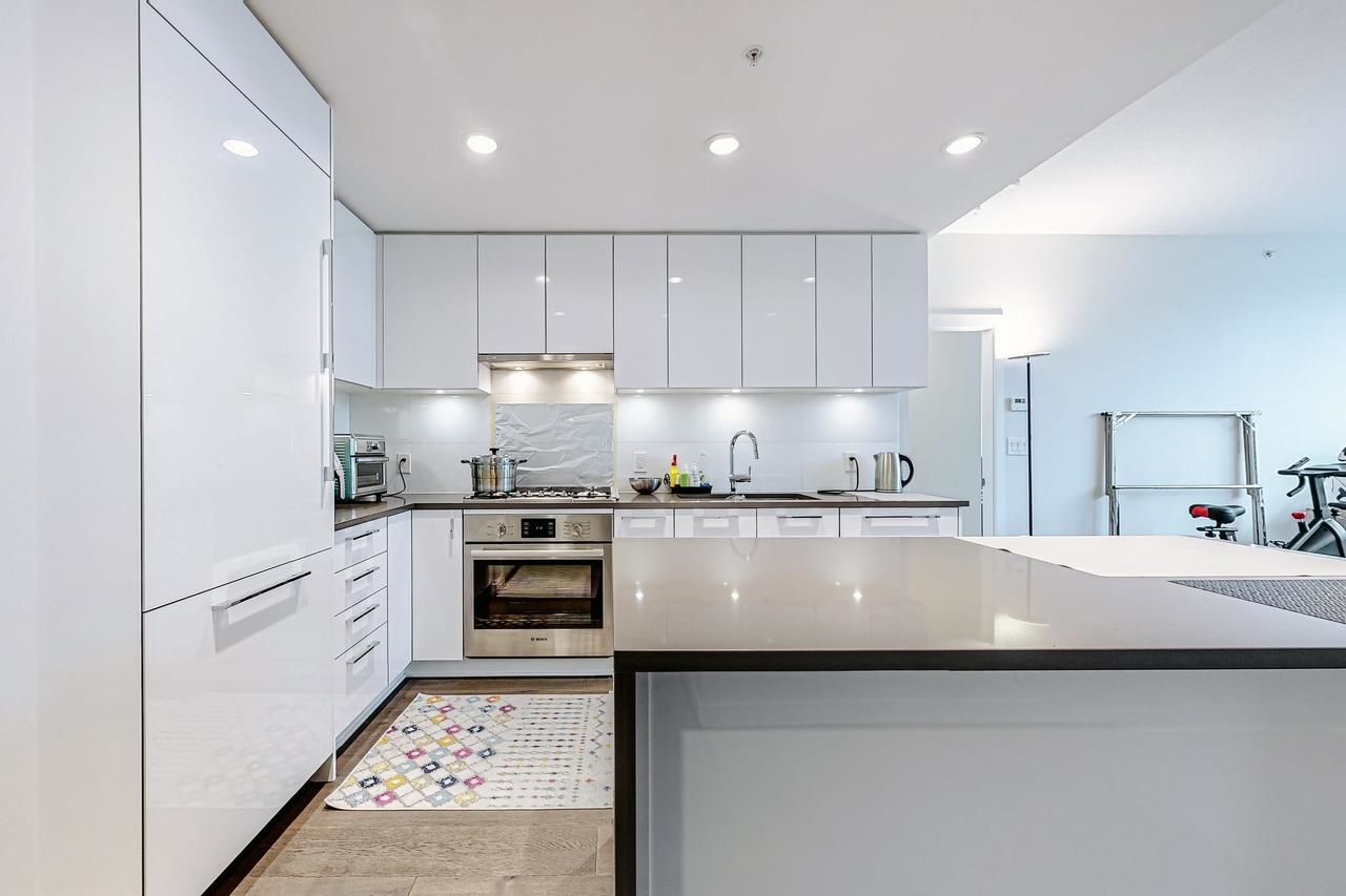 Listing Image 9