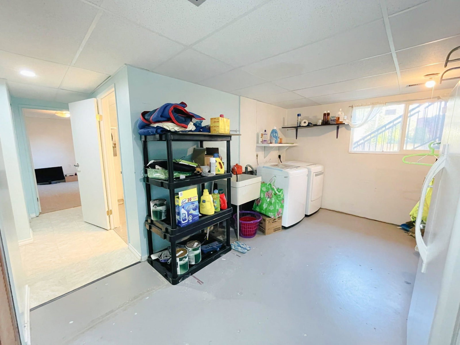 Listing Image 14