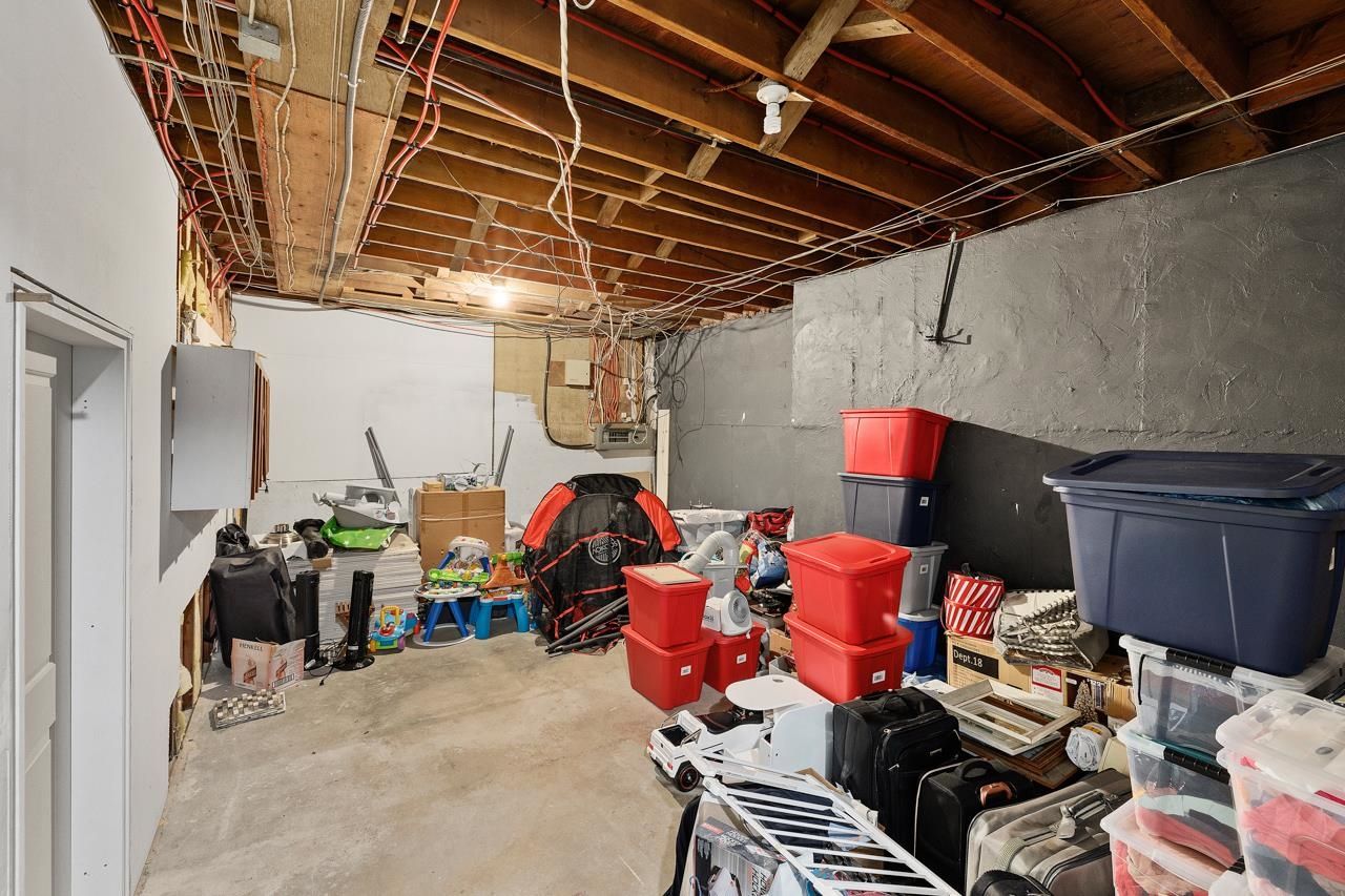 Listing Image 32