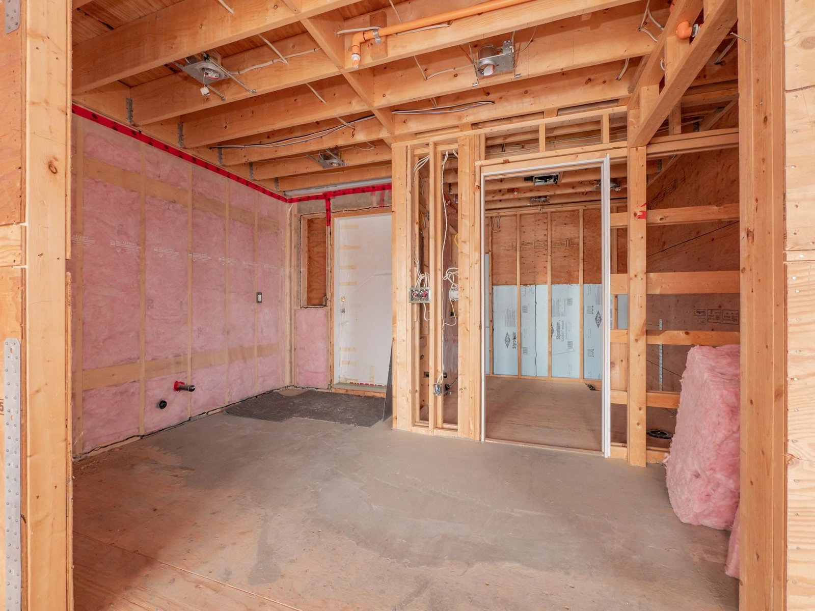 Listing Image 25