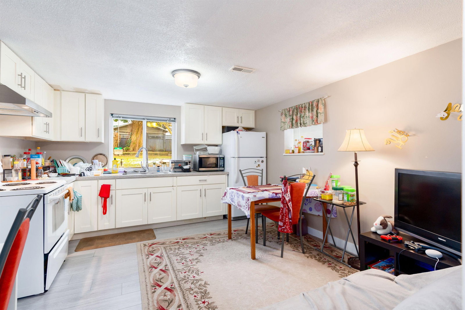 Listing Image 23