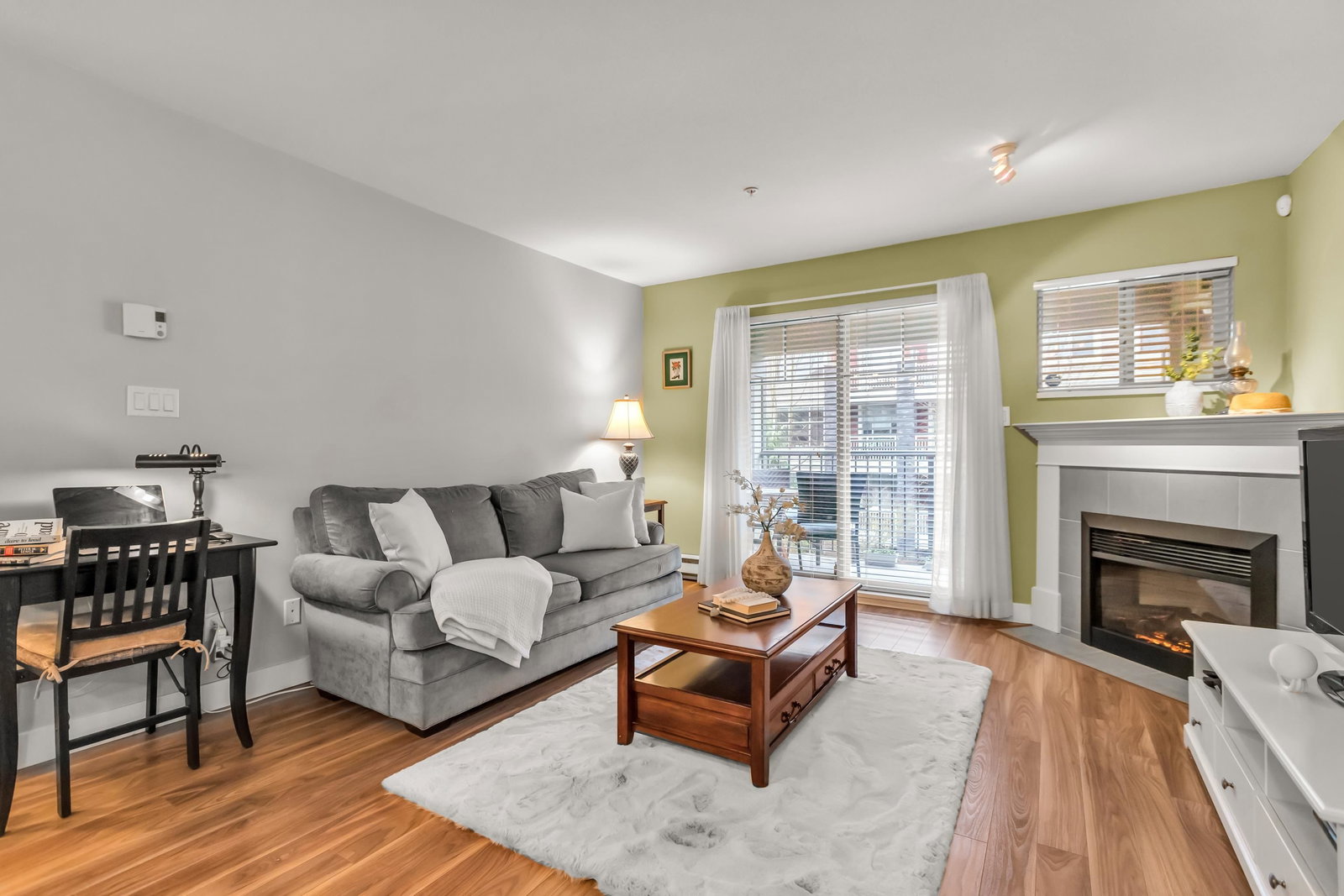 Listing Image 14