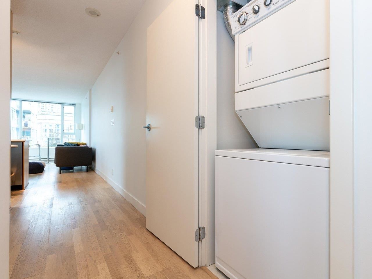 Listing Image 16