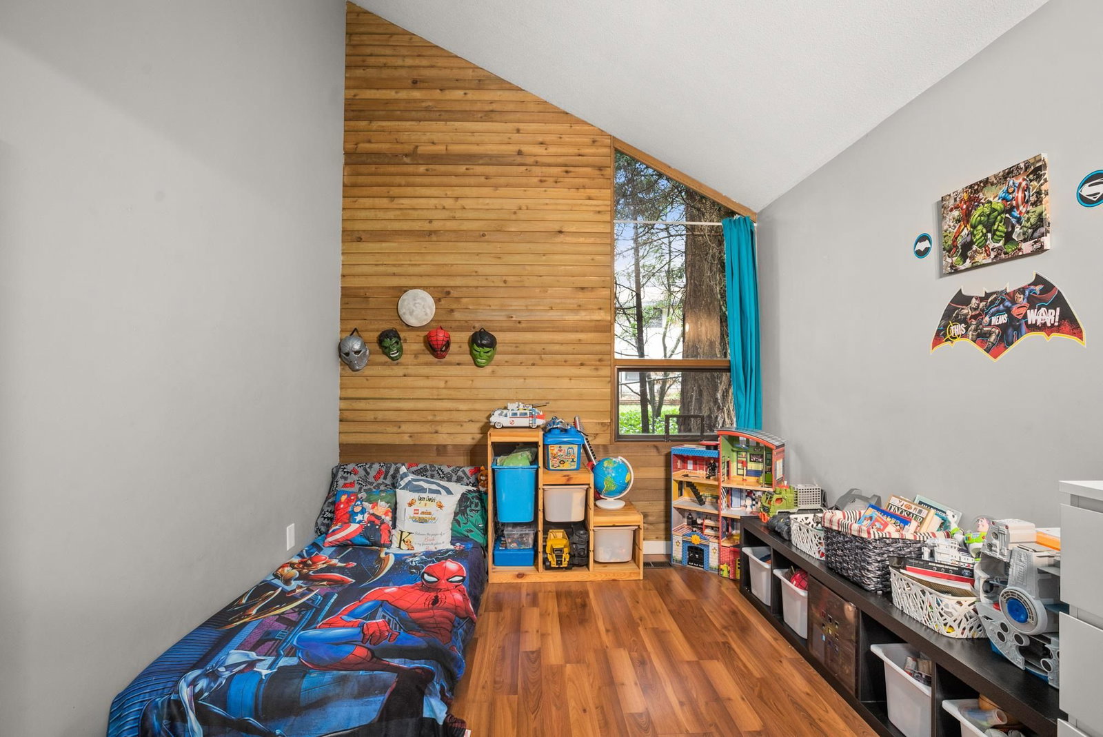 Listing Image 10