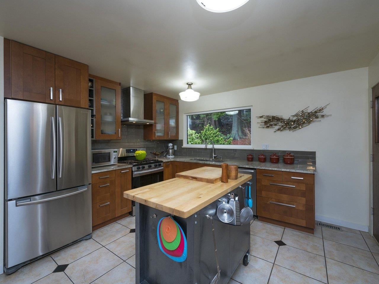 Listing Image 14